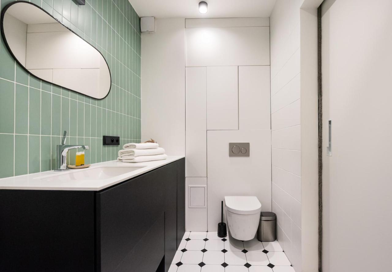 Plac Wilsona Comfy Apartment วอร์ซอ ภายนอก รูปภาพ